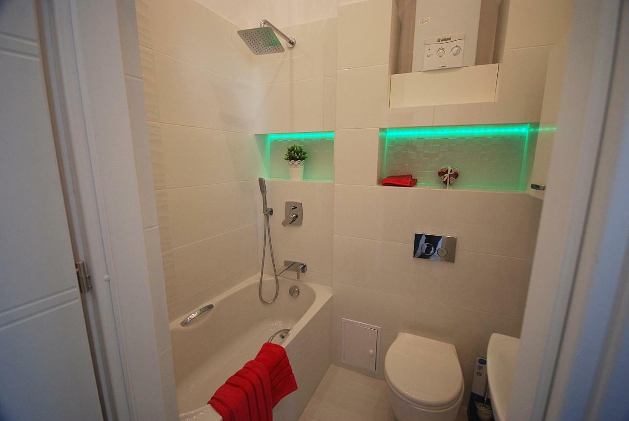 Nowy Apartament Wilcza 바르샤바 외부 사진
